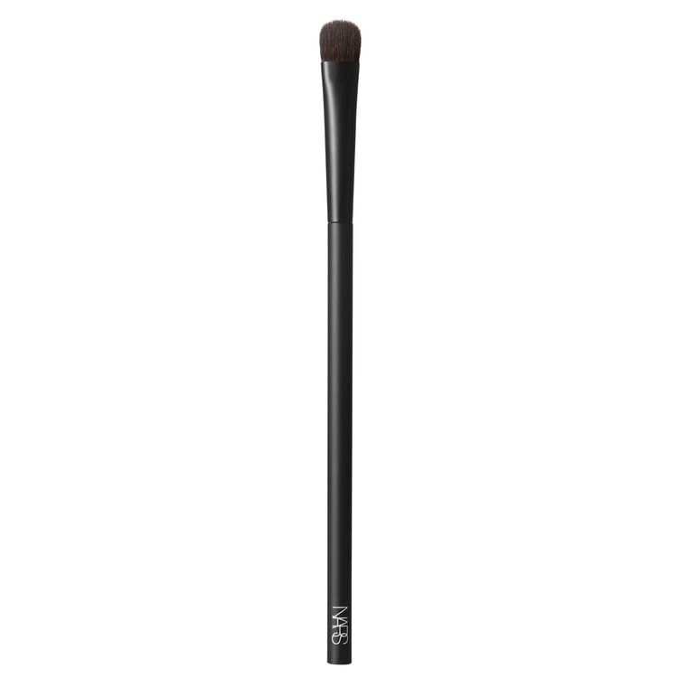 Display zoomed image number 1: #21 Small Eyeshadow Brush, 