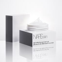 Light Reflecting&trade; Eye & Lash GelLight Reflecting&trade; Eye & Lash Gel, 