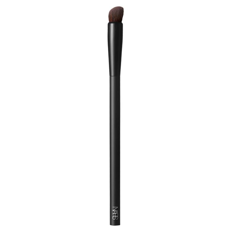 Display zoomed image number 1: #24 High-Pigment Eyeshadow Brush, 